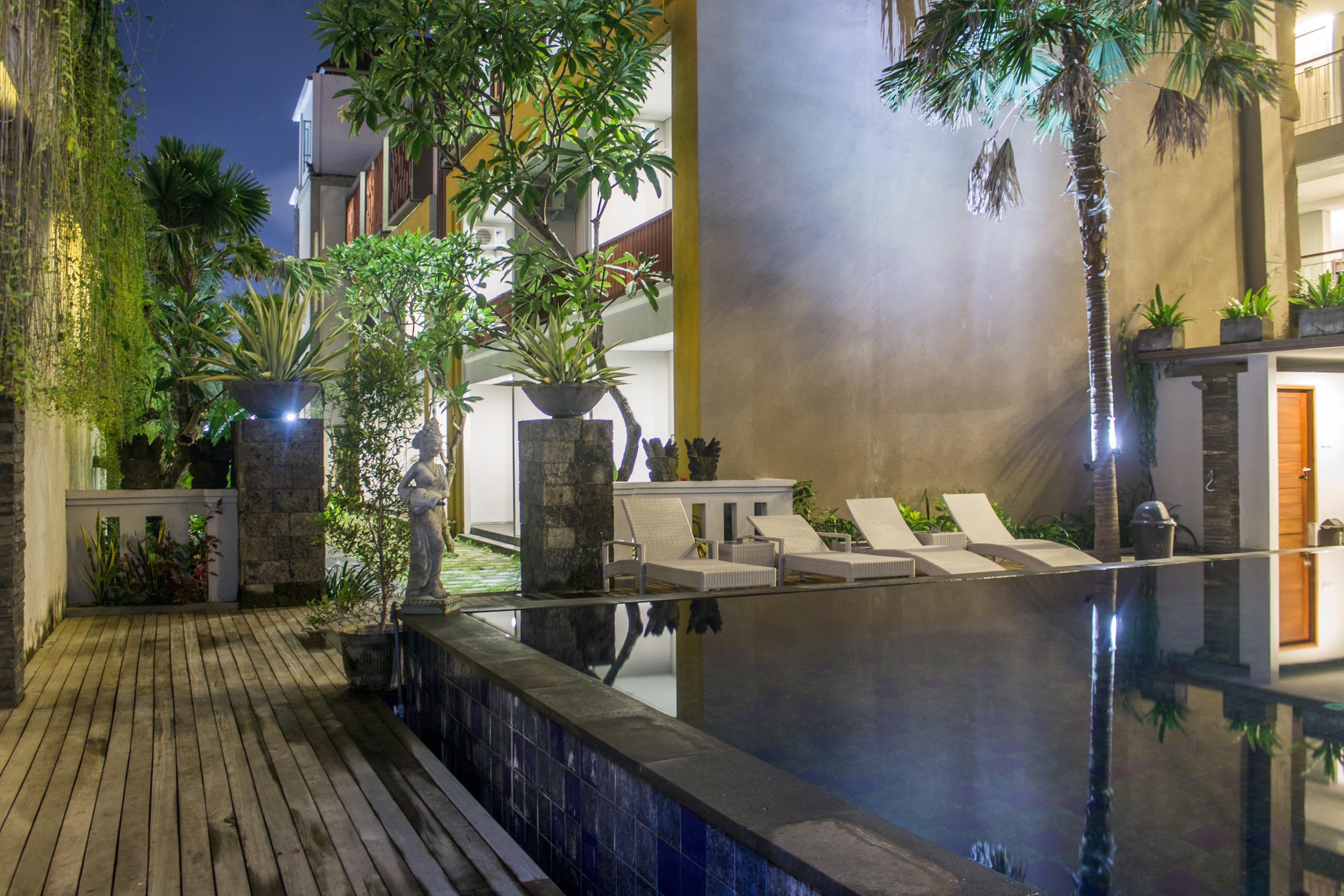 Transera Kamini Legian Hotel Exteriér fotografie