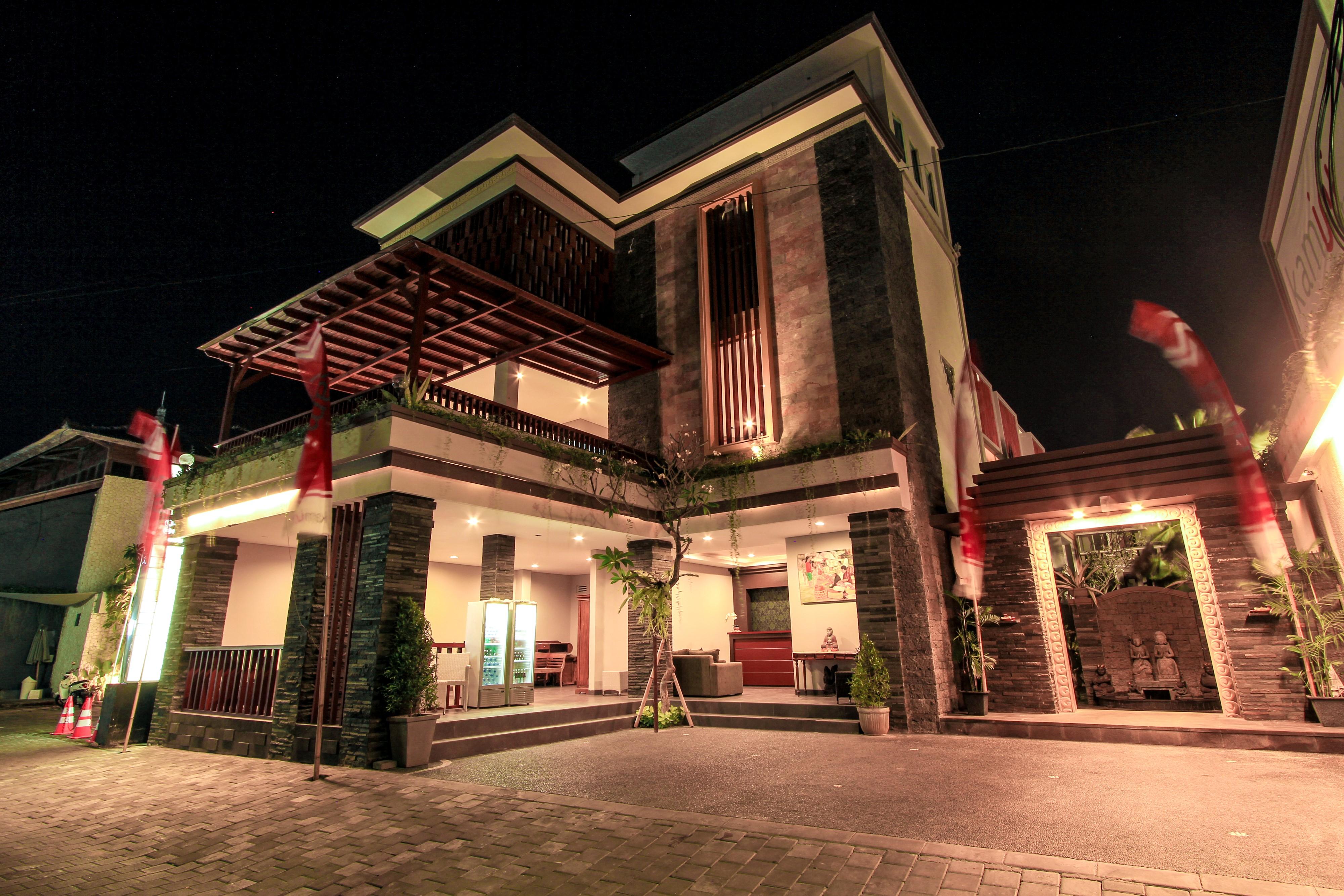 Transera Kamini Legian Hotel Exteriér fotografie