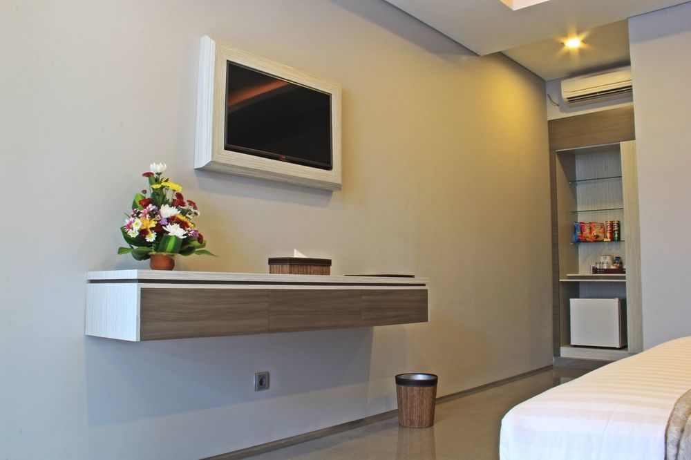 Transera Kamini Legian Hotel Exteriér fotografie