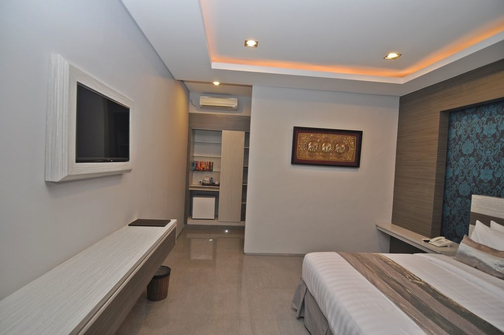 Transera Kamini Legian Hotel Exteriér fotografie