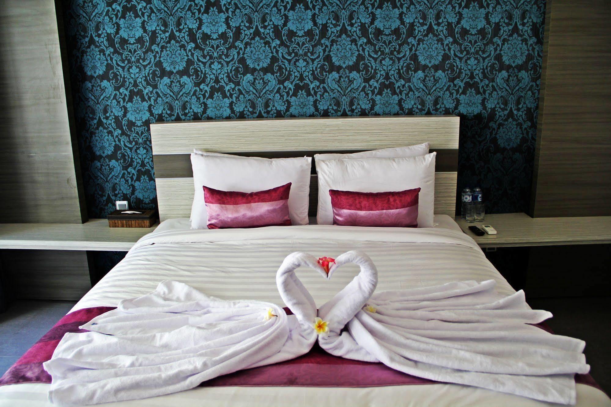 Transera Kamini Legian Hotel Exteriér fotografie
